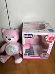 Chicco First Dreams Miś z Projektorem 3W1 LAMPKA + KOŁYSANKI
