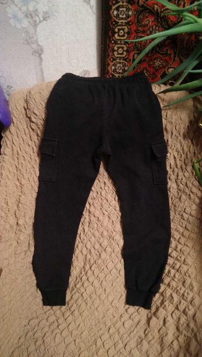 Штаны карго на мальчика  DOFFBI 140р. плотные много карманов