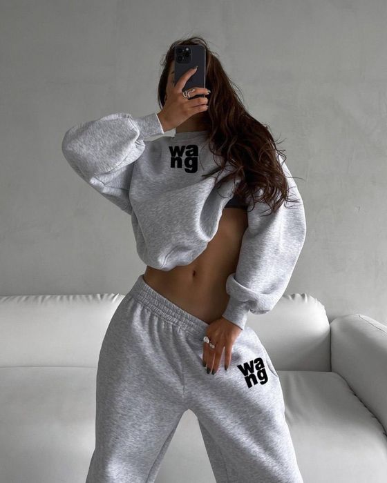Жіночий теплий костюм wang
