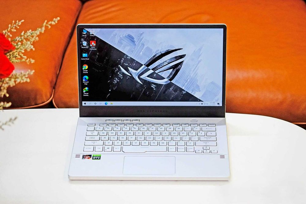 ДЕШЕВО! ГЕЙМЕРСКИЙ НОУТБУК (6Гиговая видеокарта RTX)Киберпанк,Сталкер2