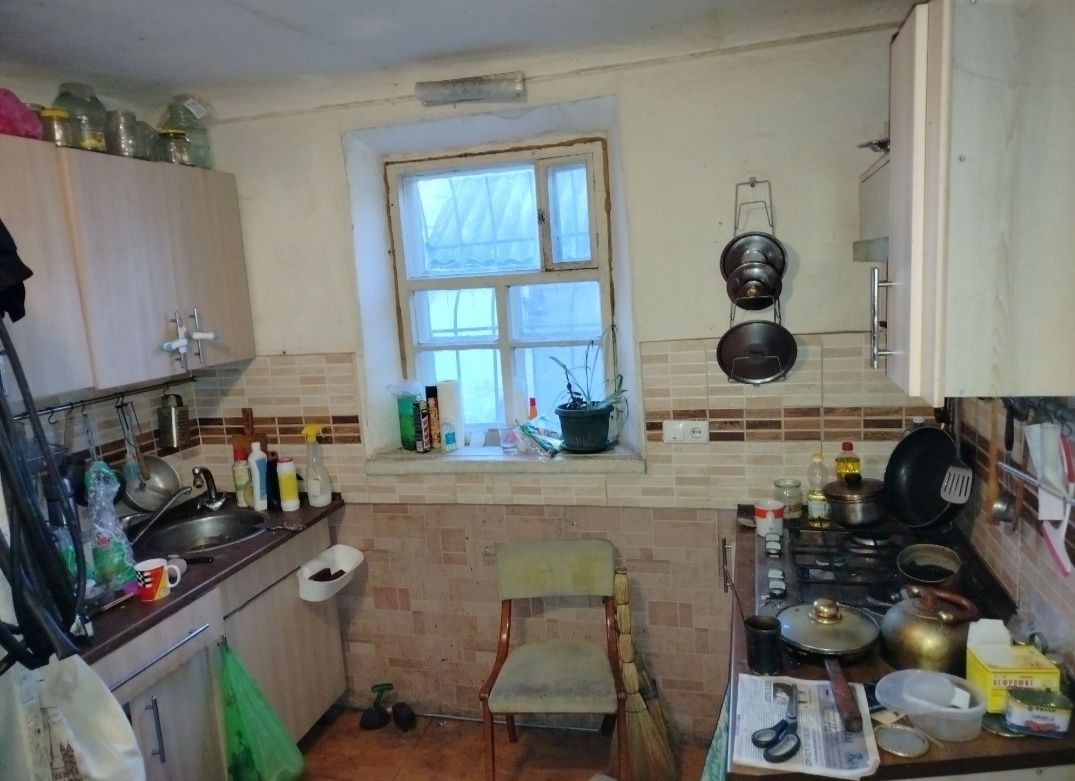 Дом в районе профессионального лицея √26 низ Чапаева