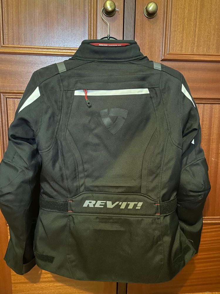 HJC RPHA 11 Darter + Rev’it Voltiac Lady