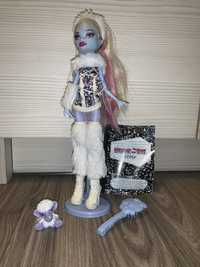 Abbey Bominable lalka monster high g1 Basic