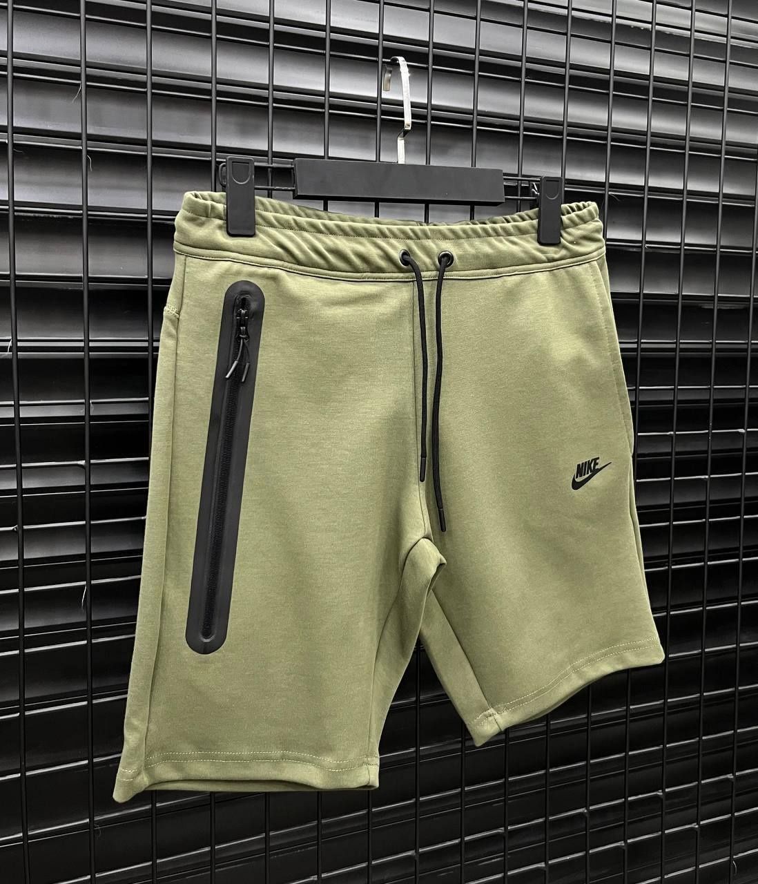 Шорти Nike Tech Fleece