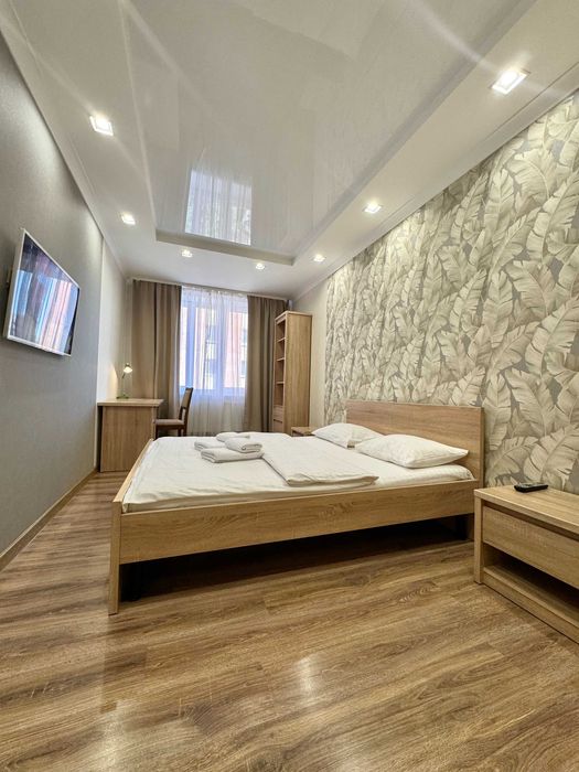 ApartPoltava 2-кімн у НОВОБУДОВІ закритий двір,велика ВАННА, ПОДОБОВО