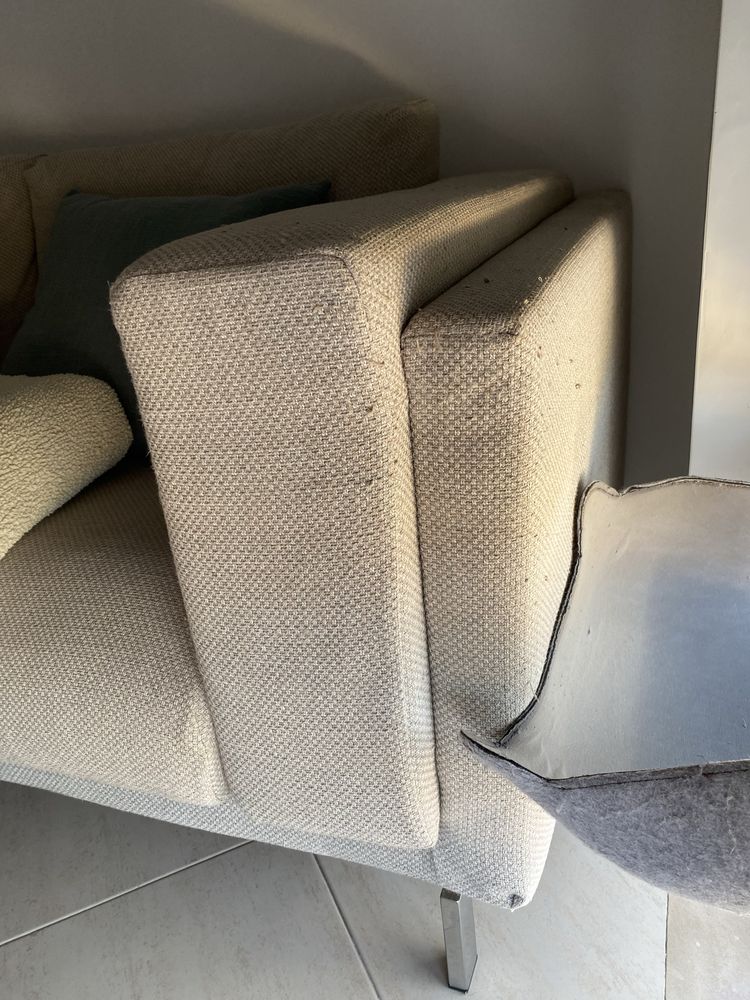 Sofa bege ikea em bom estado