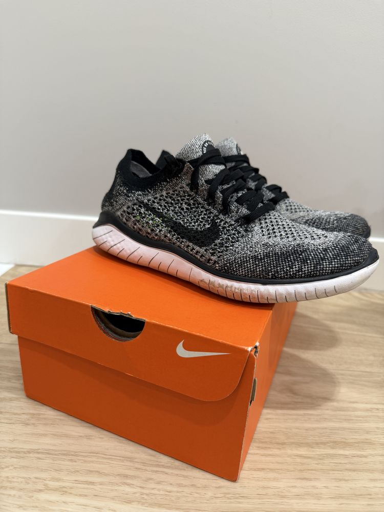 Кросівки для бігу Nike Free Run Flyknin