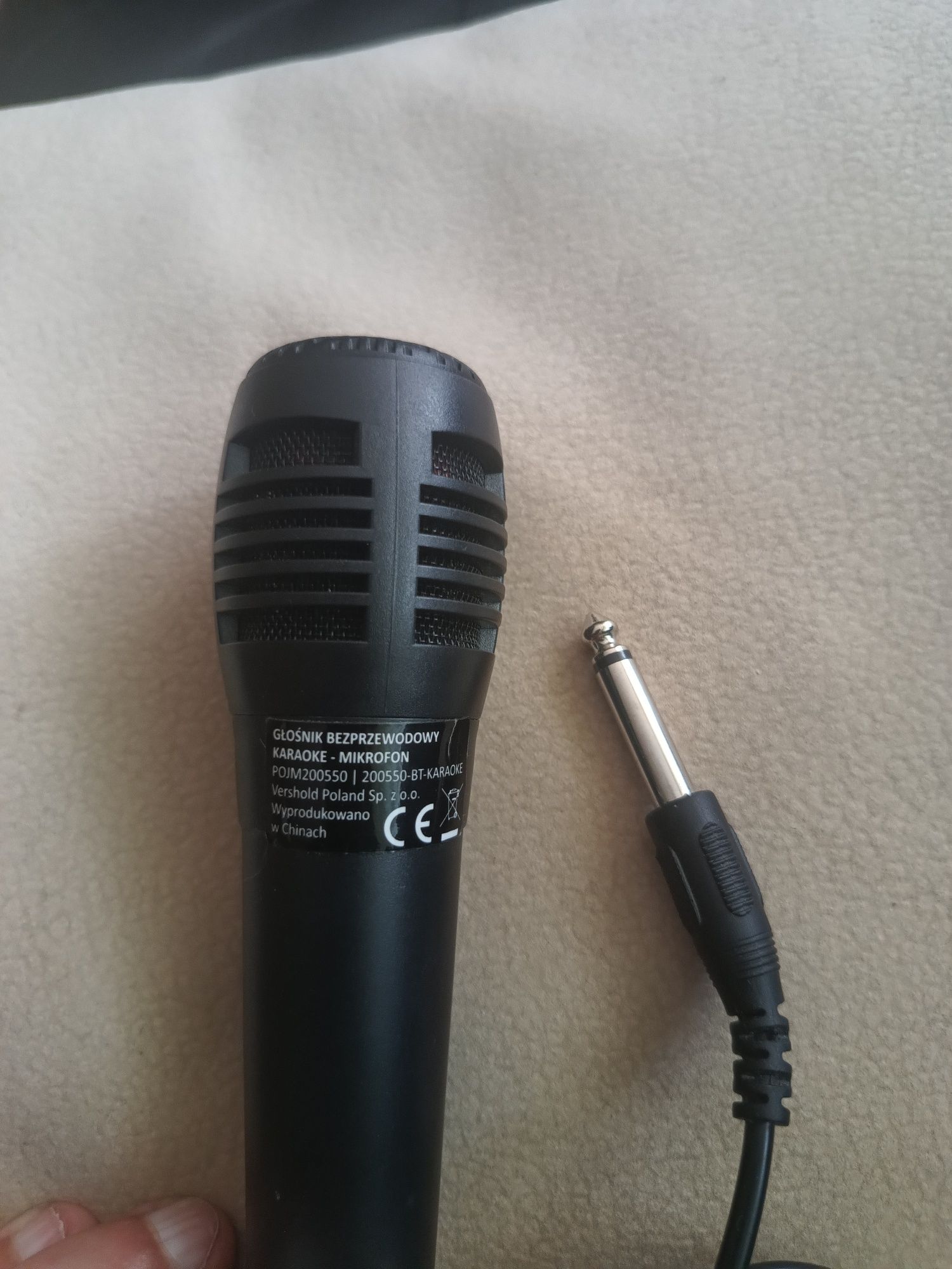 Mikrofon pojemnościowy do karaoke, przewodowy, stan idealny jak nowy