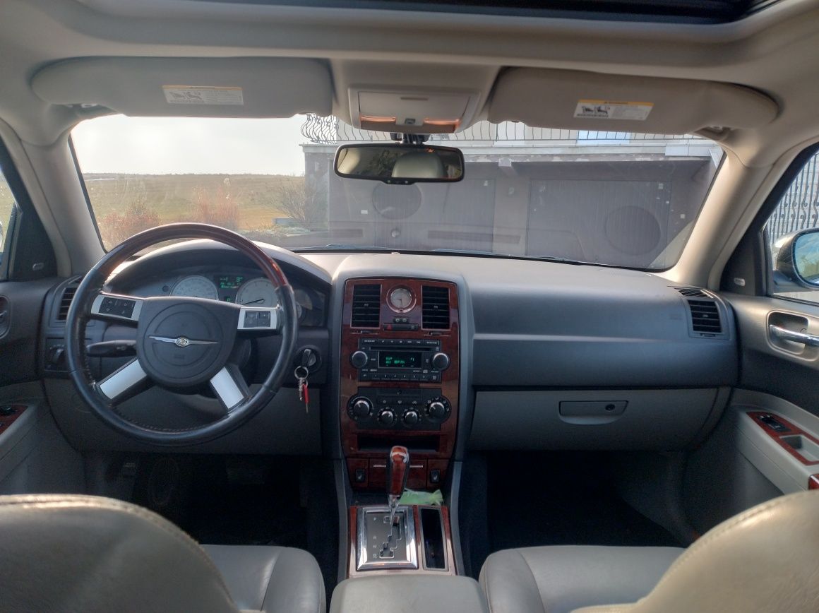 Chrysler 300C kombi 3.0 CRD