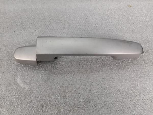 Puxador porta frente direita TOYOTA Yaris (_P9_)