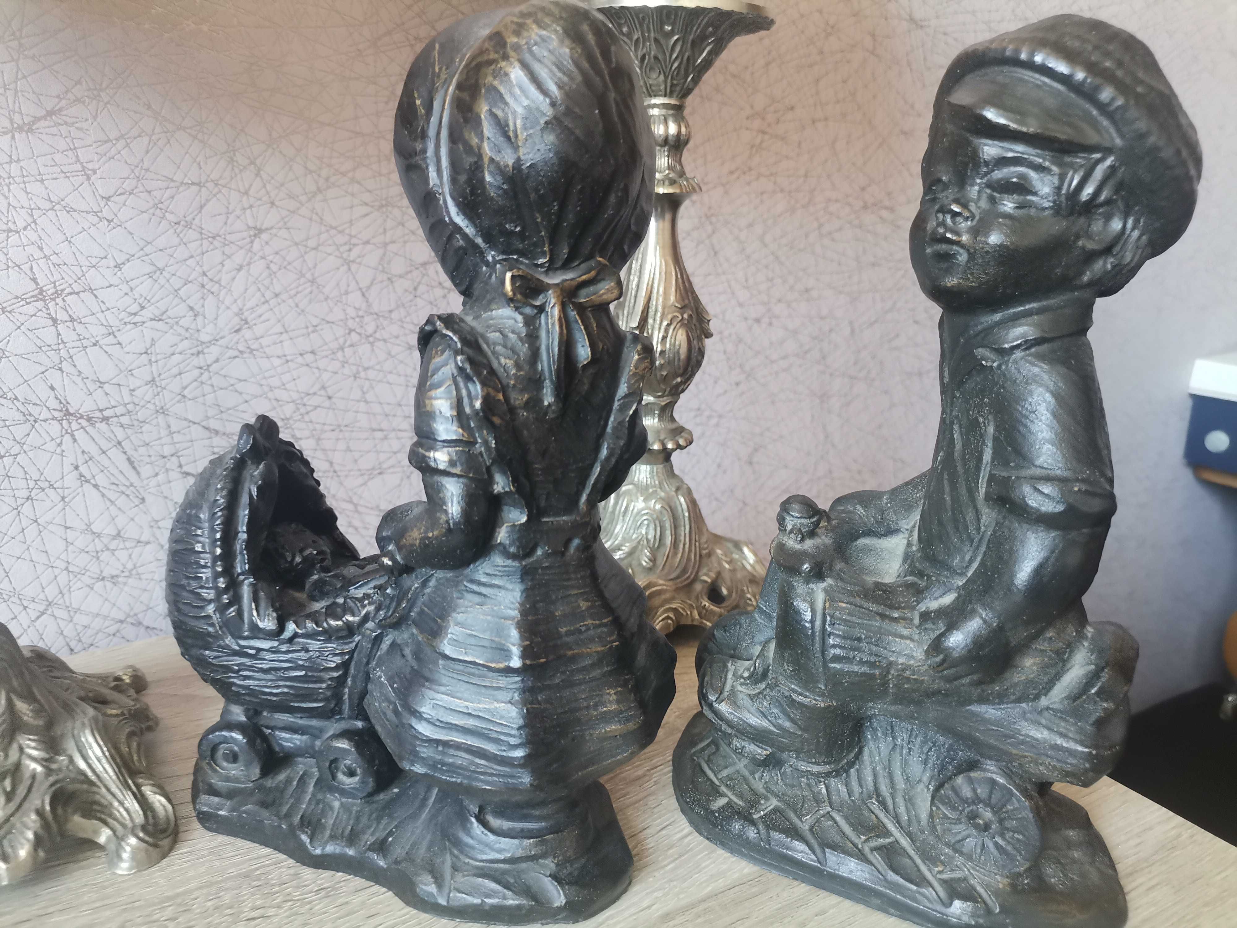 Figurki z gipsu kpl. 2 szt vintage