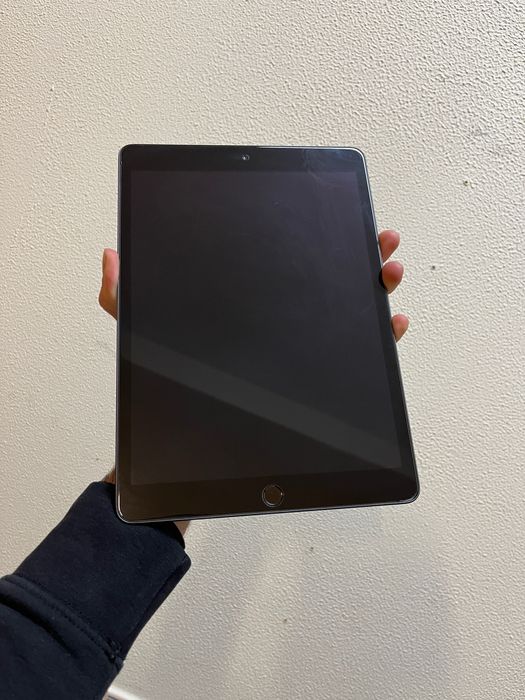 iPad 10.2 7th gen (2019) 32GB