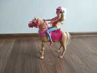 Lalka Barbie na koniu
