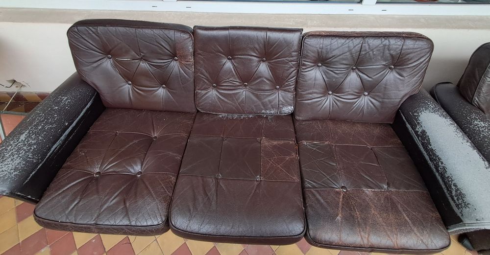 Do oddania dwie sofy