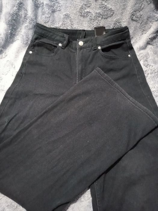 стильні джинси по вигідній ціні