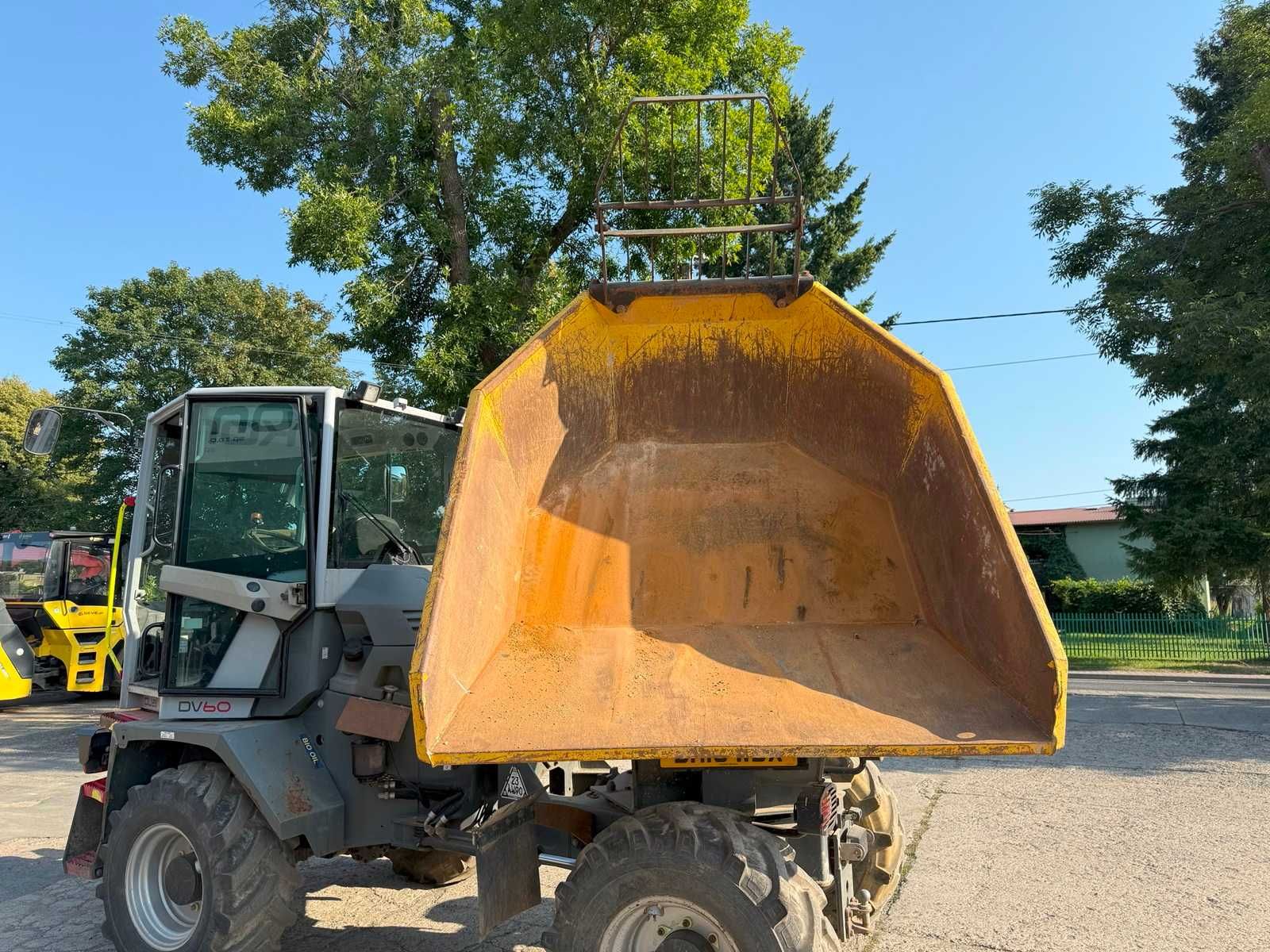 Wacker Neuson DV60 wozidło obrotowe 6 ton z kabiną Dual View klima
