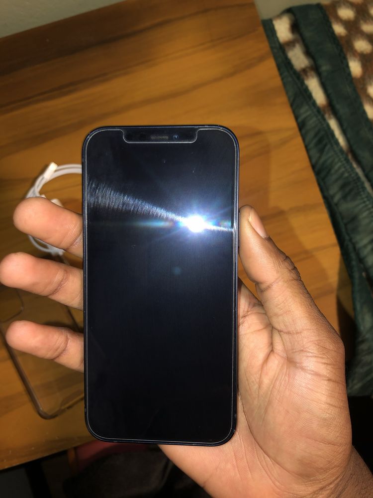 iPhone 12 - 128 GB