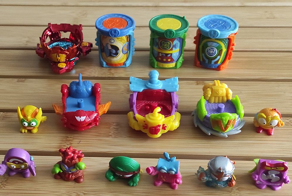 Zestaw super zings figurki 8 szt w tym rzadki Kid kazoom i kapsuły poj