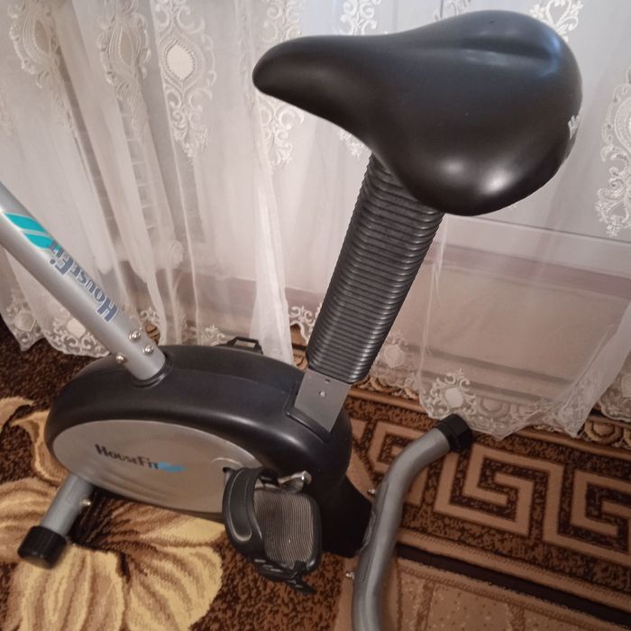 Велотренажер House fit