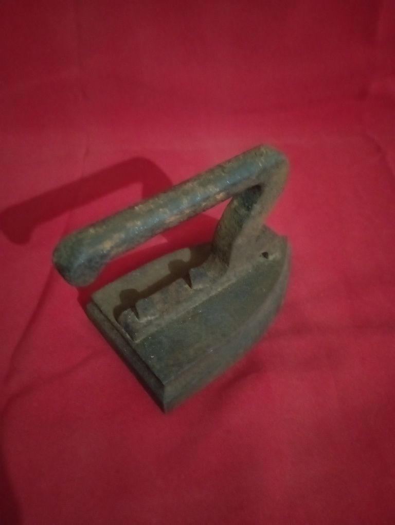 Ferro Engomar Antigo