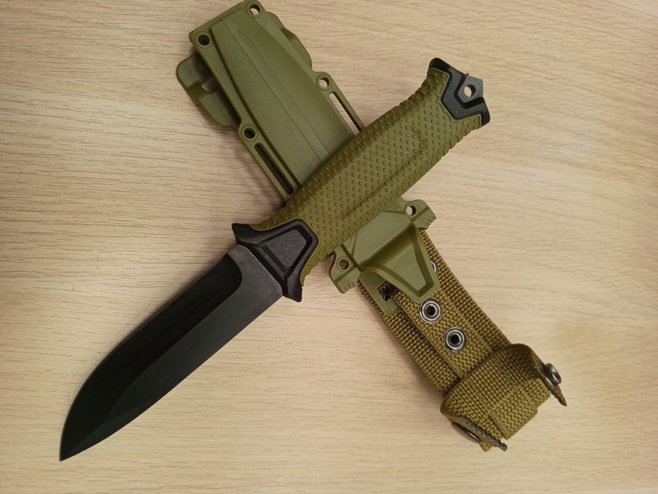 Nóż taktyczny survivalowy EDC
