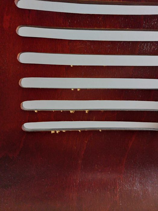 krzesło obrotowe brązowe