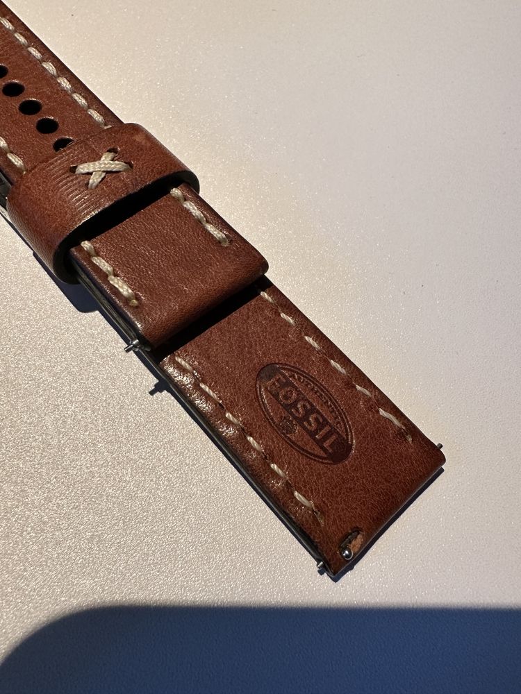 Fossil pasek do zegarka 24 mm jasny brąz