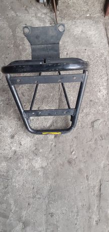 Bagażnik Piaggio zip.