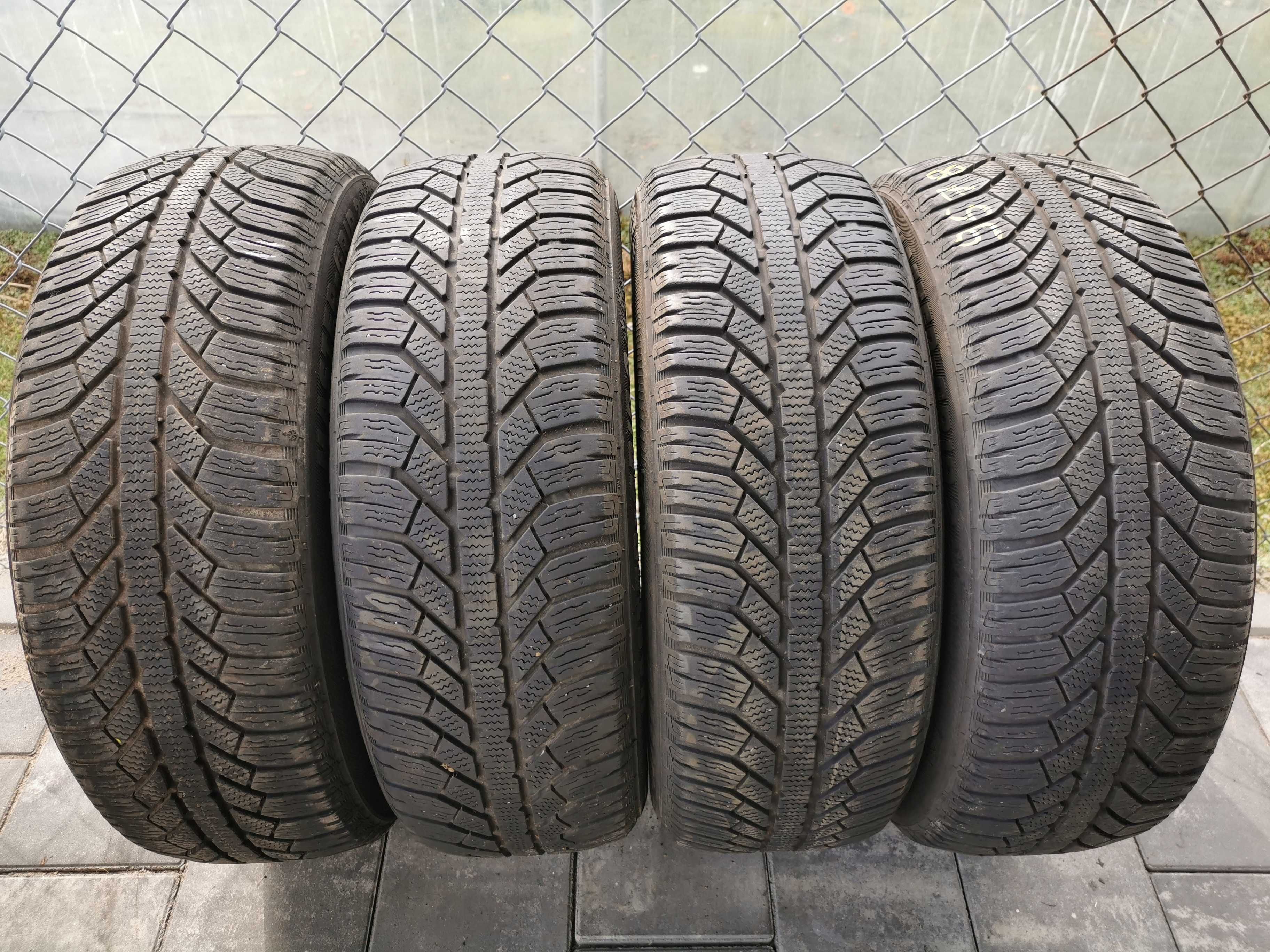 Semperit Master-Grip 2 185/60r15 84T N9578