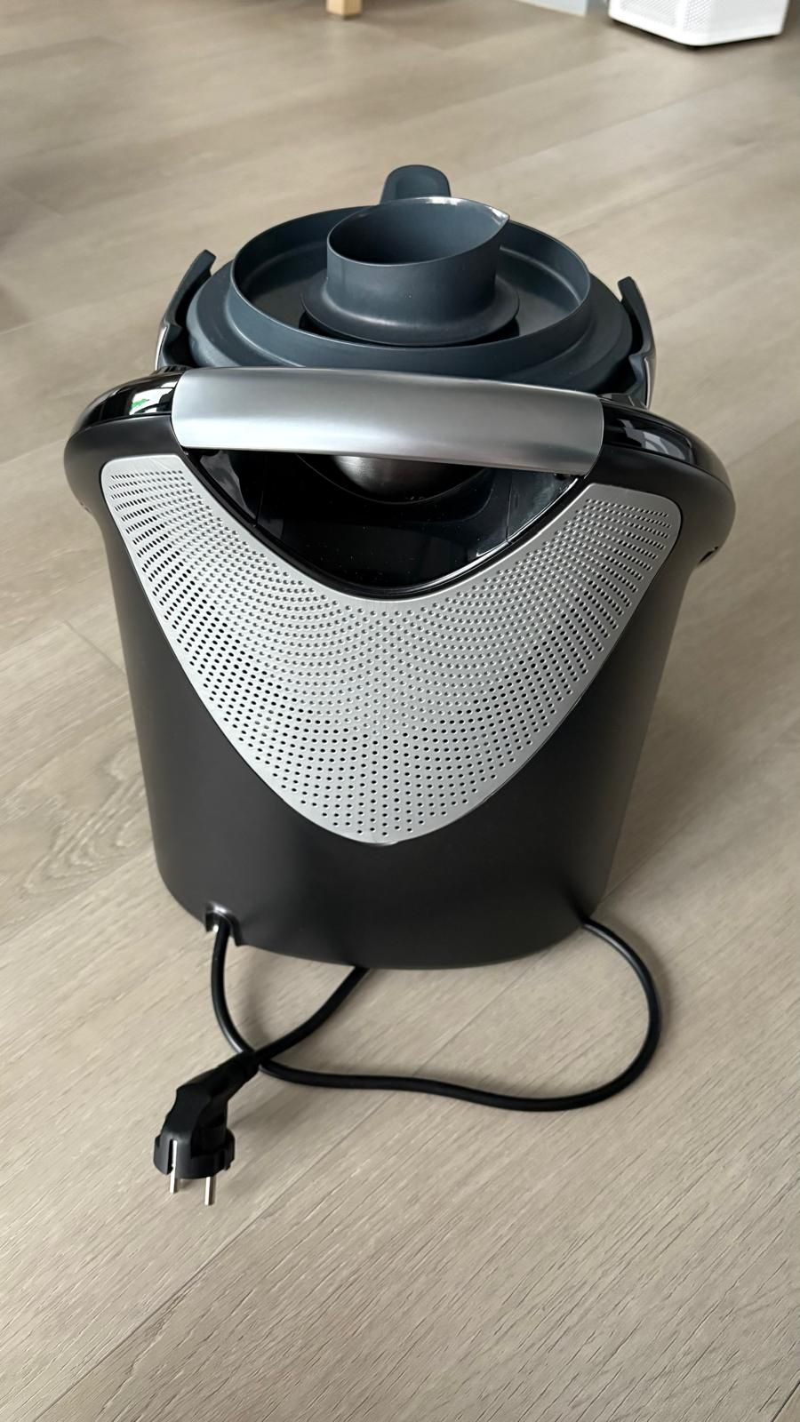 Thermomix TM 6 Czarny sprzedam