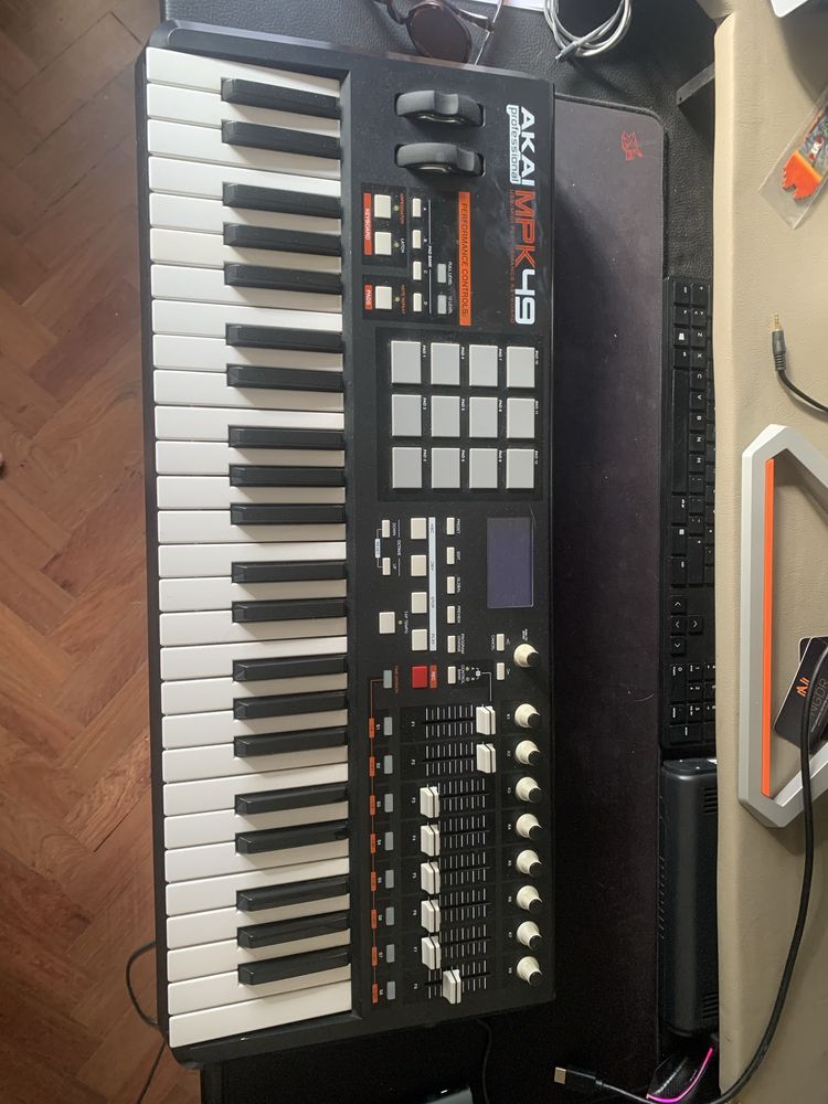 AKAI MPK49 - Teclado MIDI