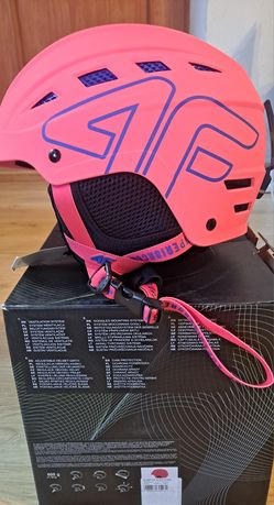 Kask narciarski 4F