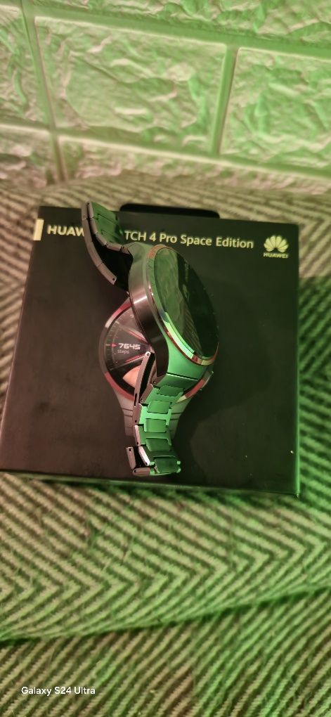 Huawei watch 4 pro Elite space edition