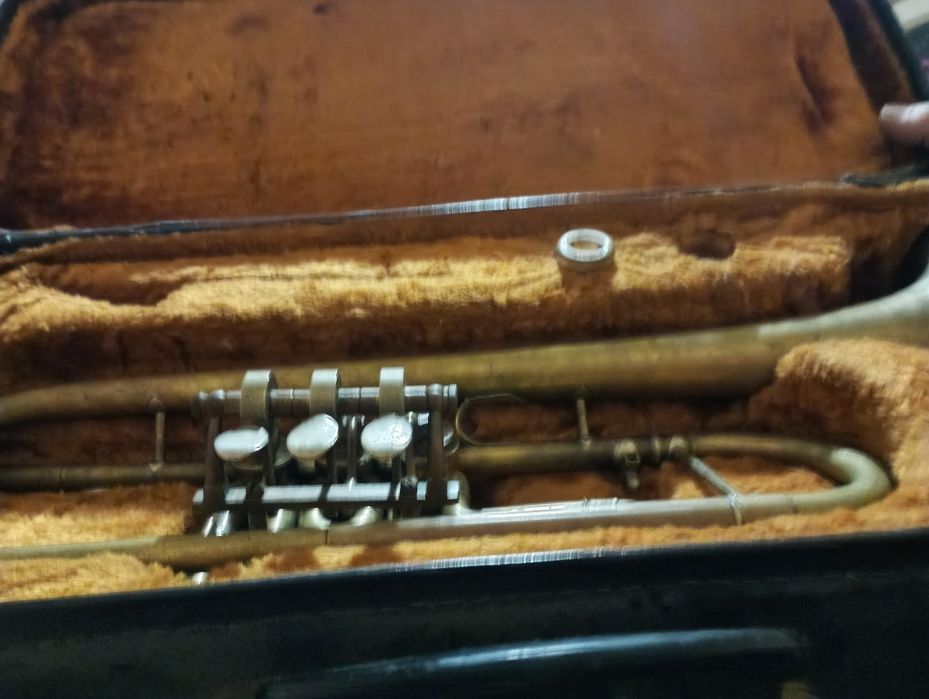 Терміно Продаю трубу Amati ціна договірна