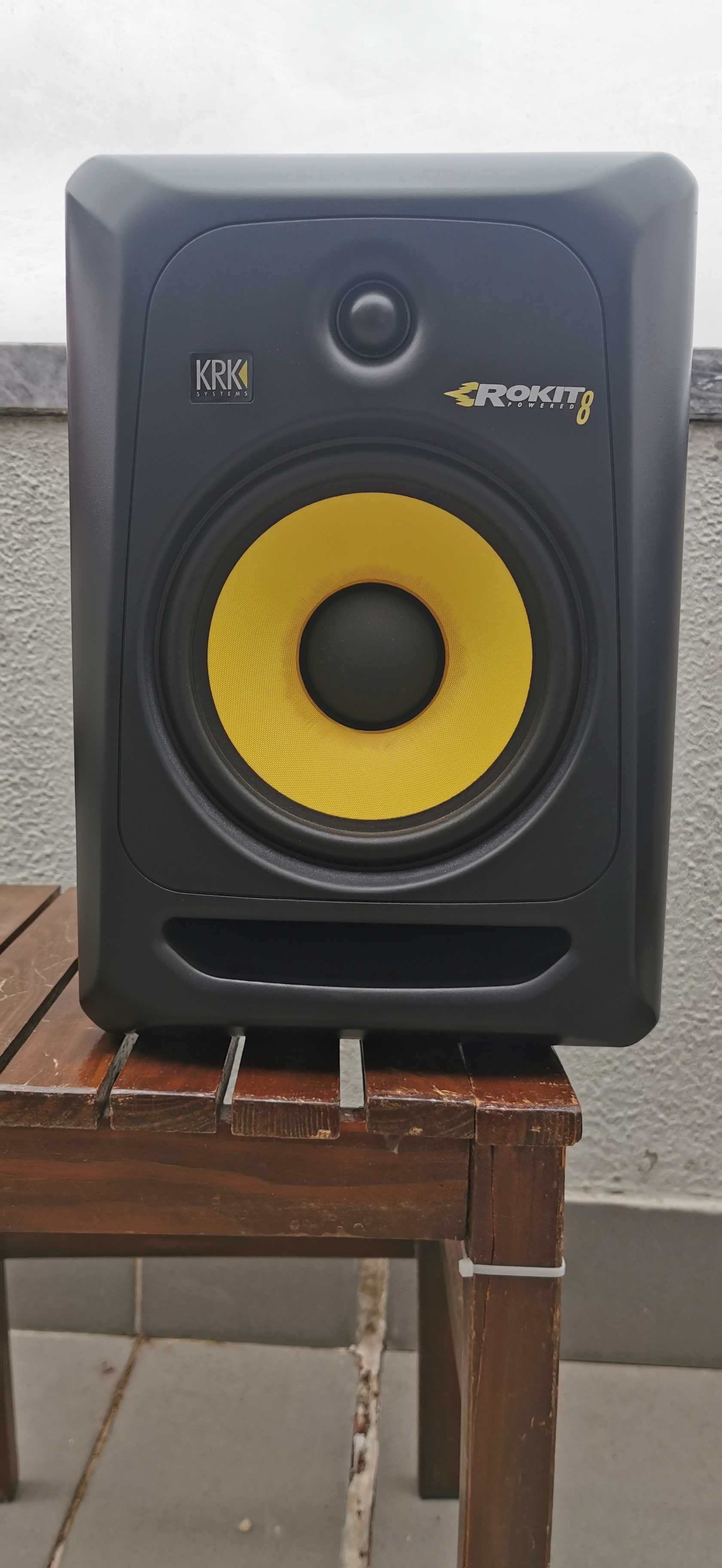 Monitores de estúdio KRK ROKIT 8 em excelente estado