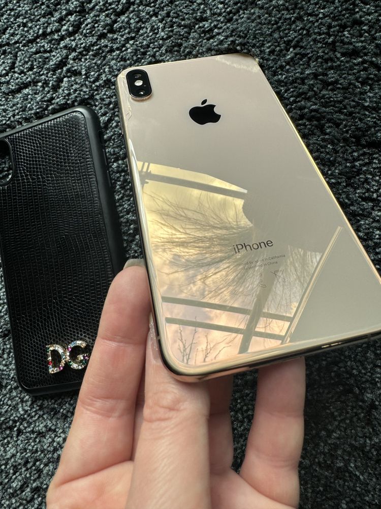 Iphone Xs max rose gold