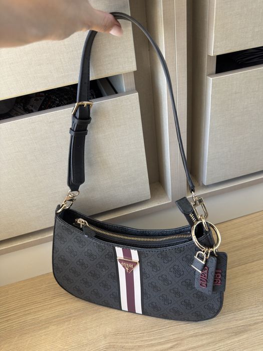 Vendo bolsa Guess