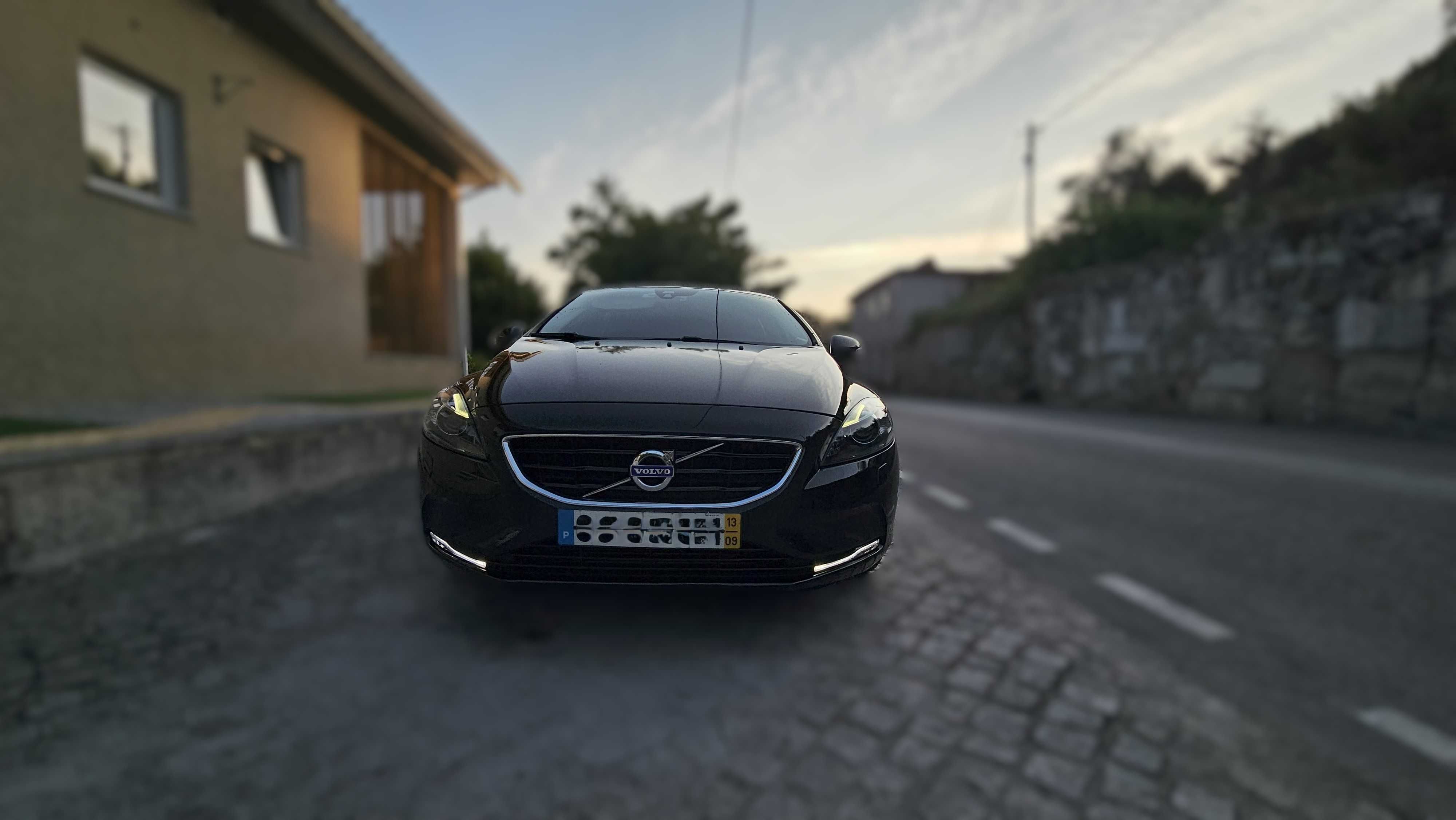 Volvo V40 D3 - 2.0 150cv