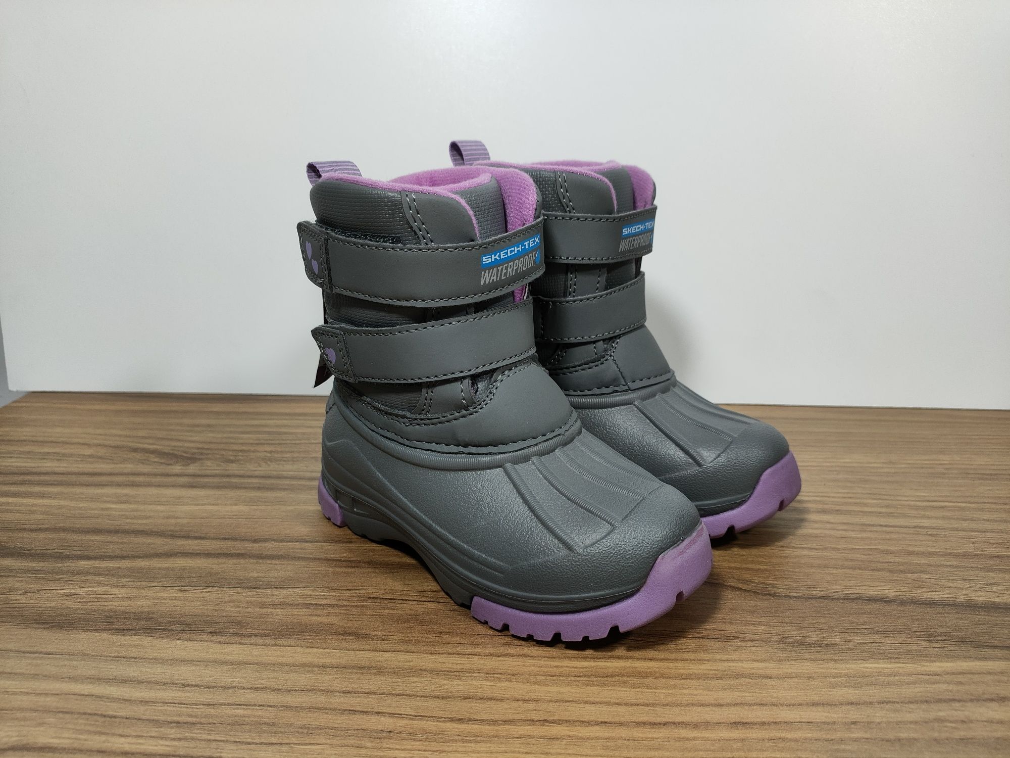 Buty Skechers Waterproof dziecięce do -20stopni C r. 23 13cm