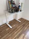 Biale biurko ikea