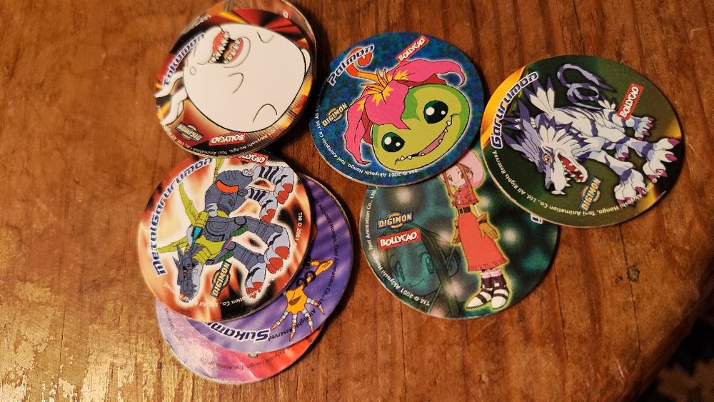 Tazos Pokémon Digimon e Shinchan
