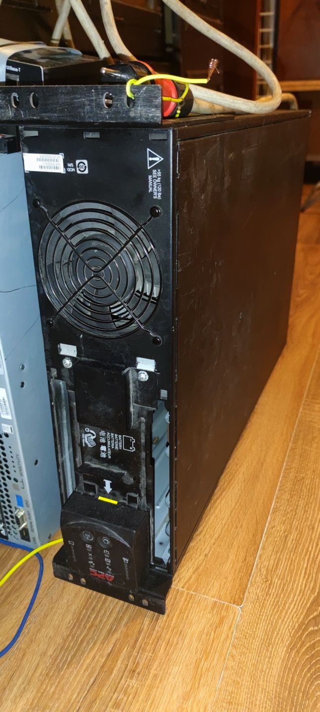 APC SURT6000xli ups
