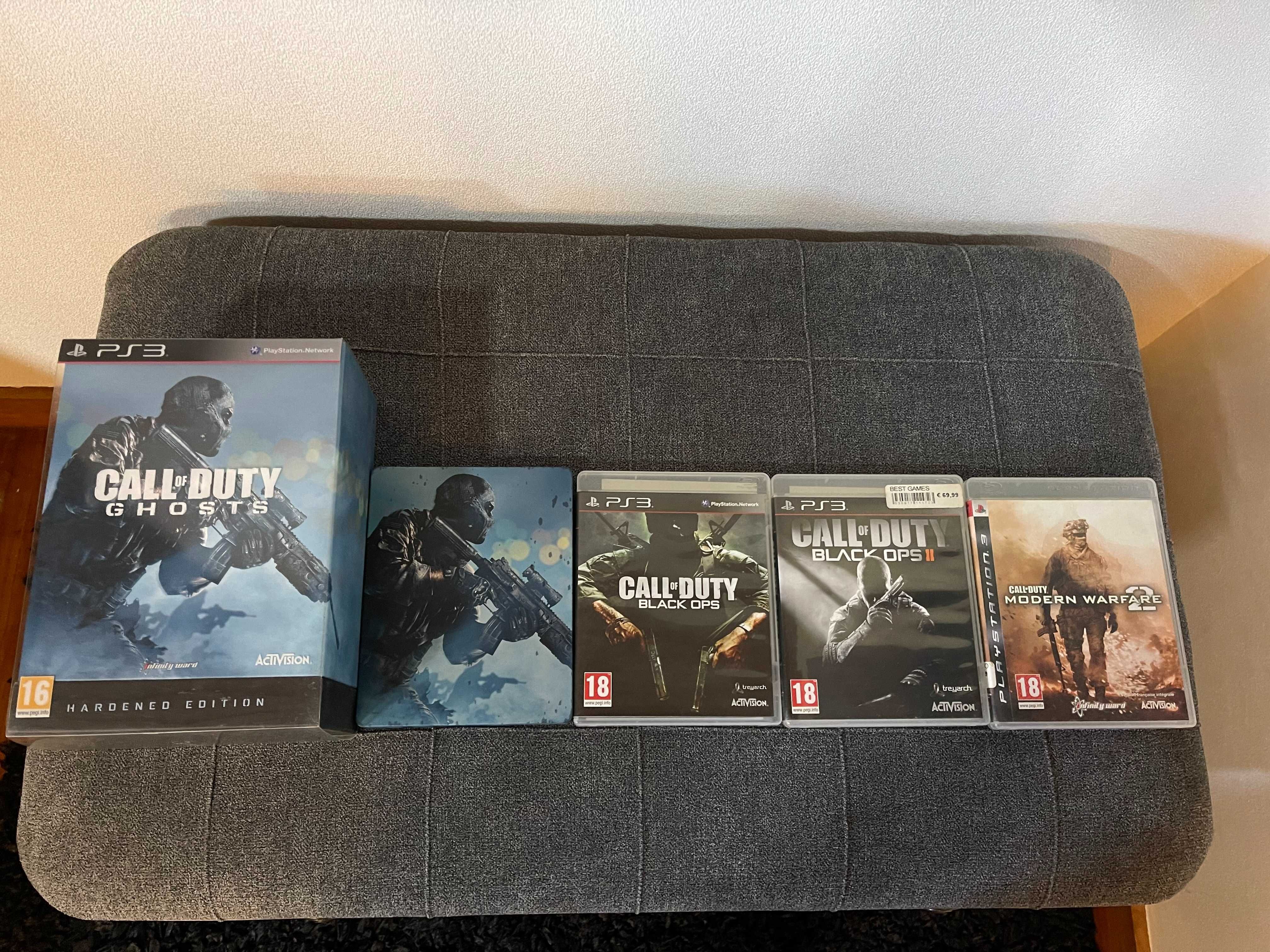 PS3 + Comando + Microfones + Jogos (Call of duty)