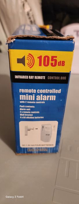 Mini Alarm 105 Decybeli na pilota z czujnikiem ruchu
