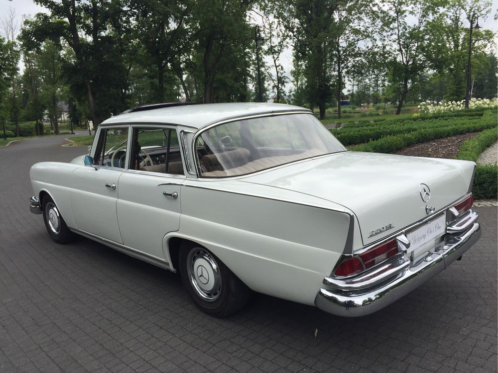 Mercedes w111 skrzydlak S klasa 63r. Auto na wesele slub uroczystosc