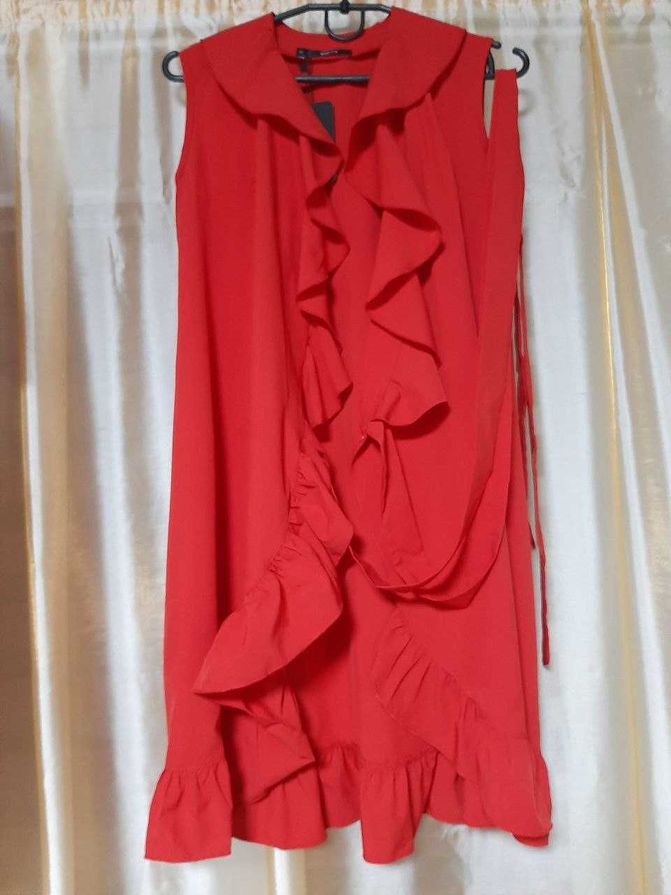 женское платье с запахом  красное хл