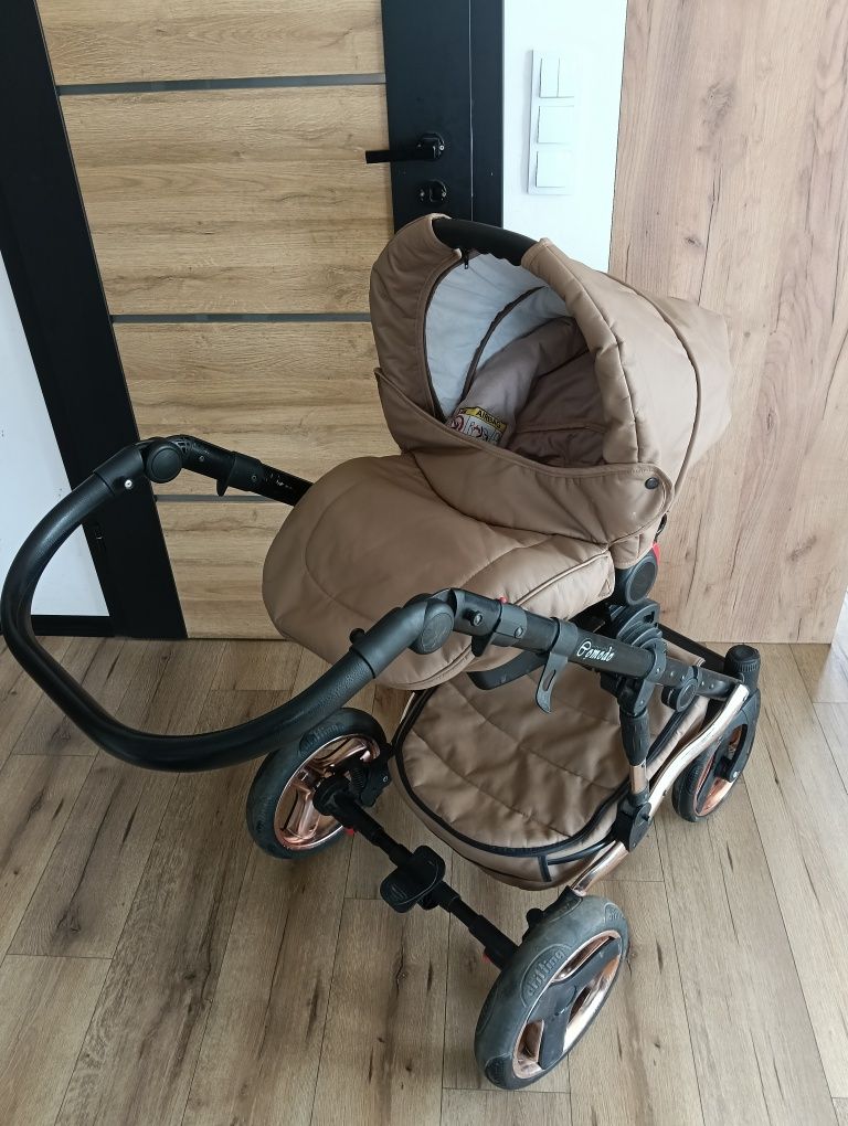 Wózek 3w1 Comodo Gold Mircus