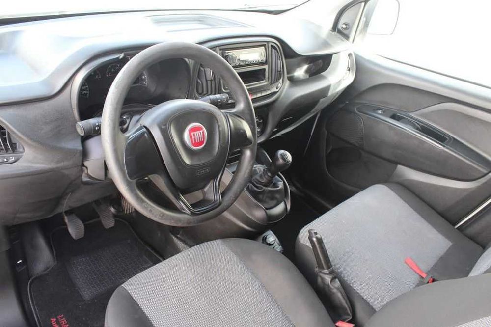 Fiat Dobló 1.6 com 120cv e IVA dedutivel!