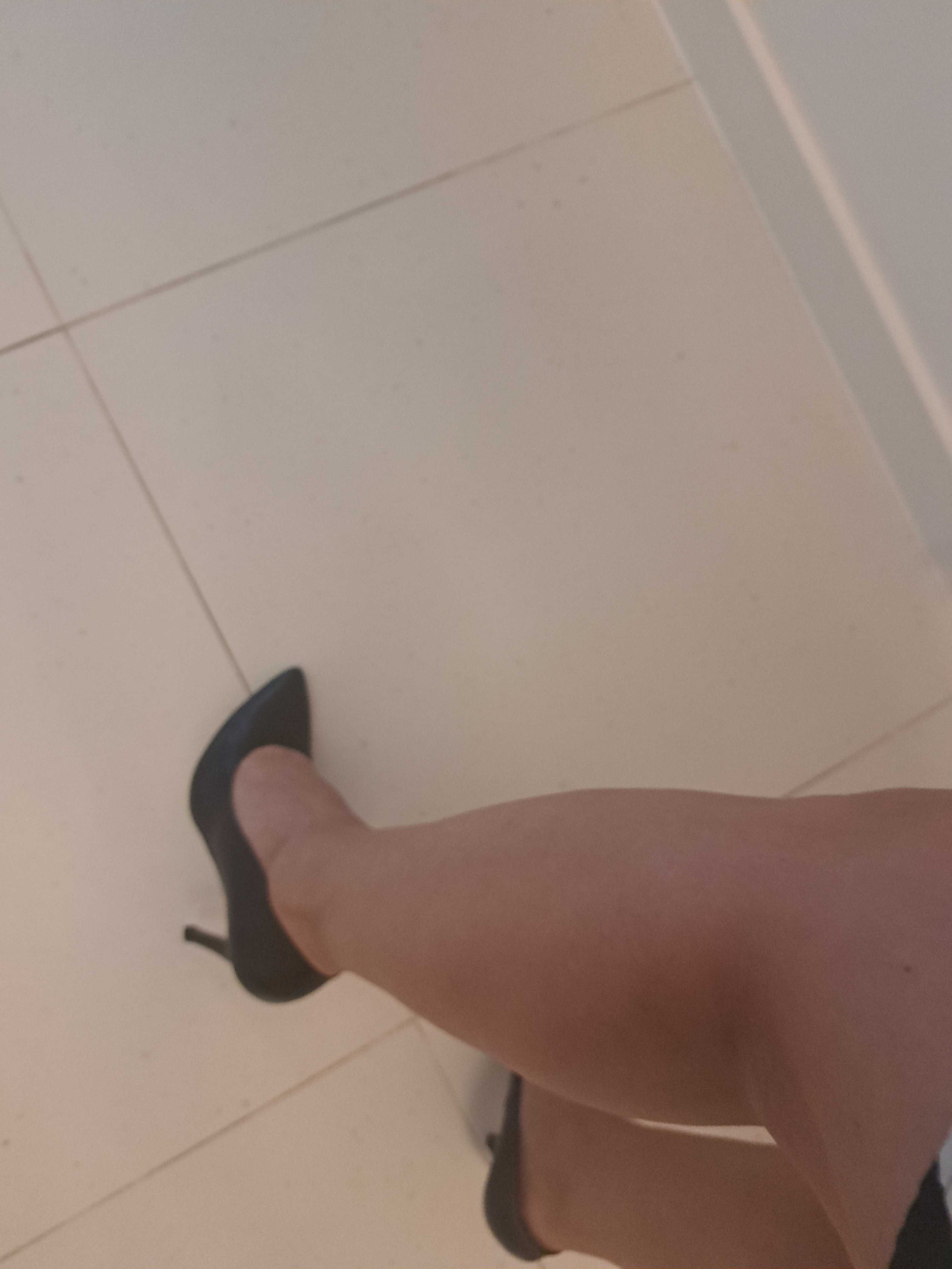 Szpilki czarne Solo Femme