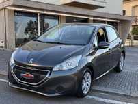 PEUGEOT 208 1.2 Active